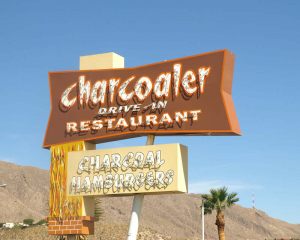 Charcoaler-Drive-In