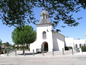 San-Lorenzo-Catholic-Church